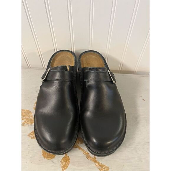 Naot slip on clog mule style shoes black sz 38 or 7.5 - Picture 3 of 7